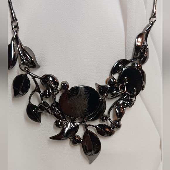 Signed NYGARD enamel tree necklace - Picture 5 of 5